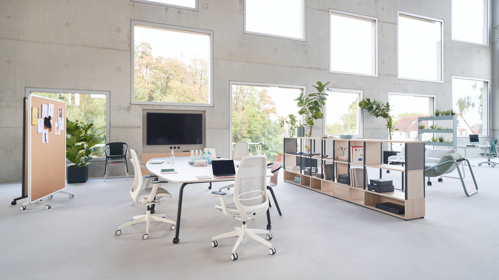 Meeting & conference table