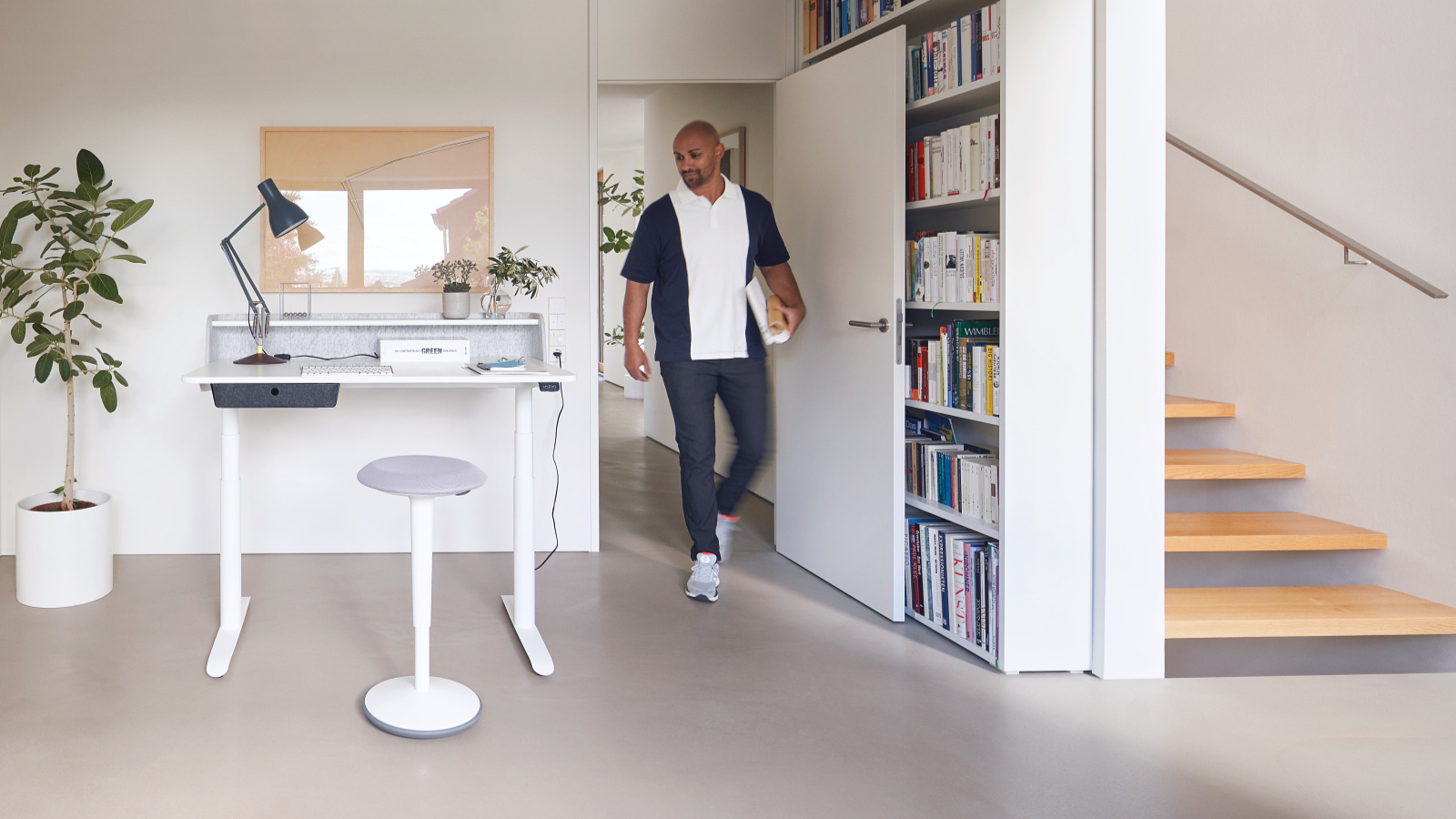 Sit stand desk