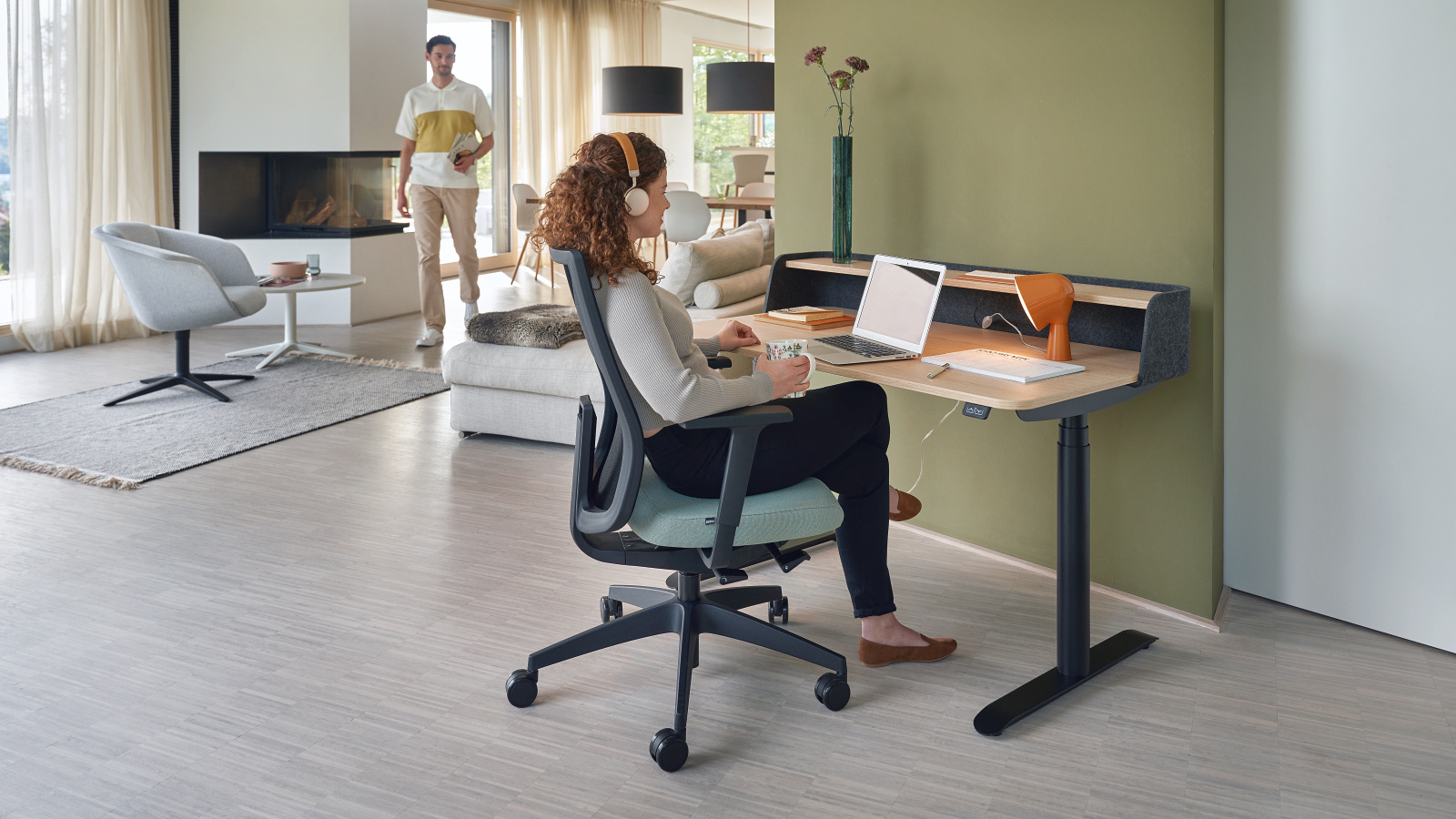 Sit stand desk